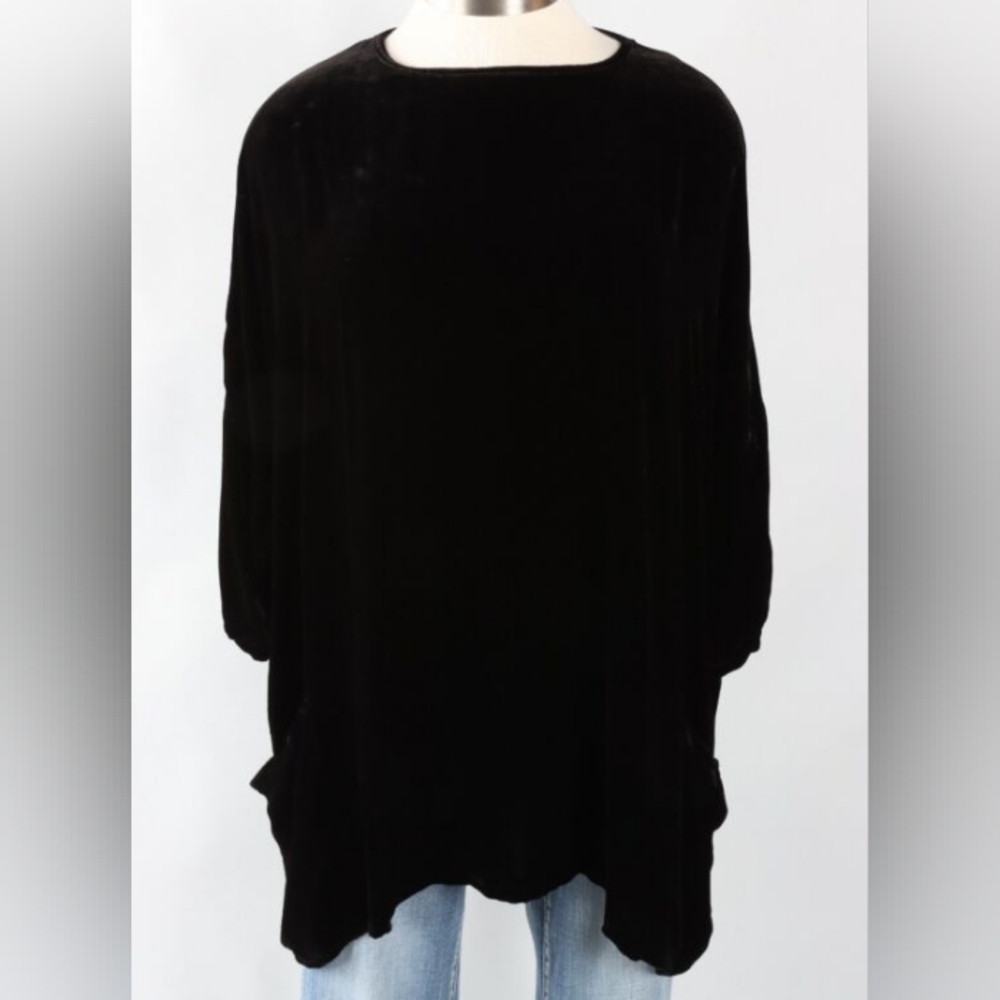 Cut Loose X Motion Black Velvet Tunic One Size Pockets
